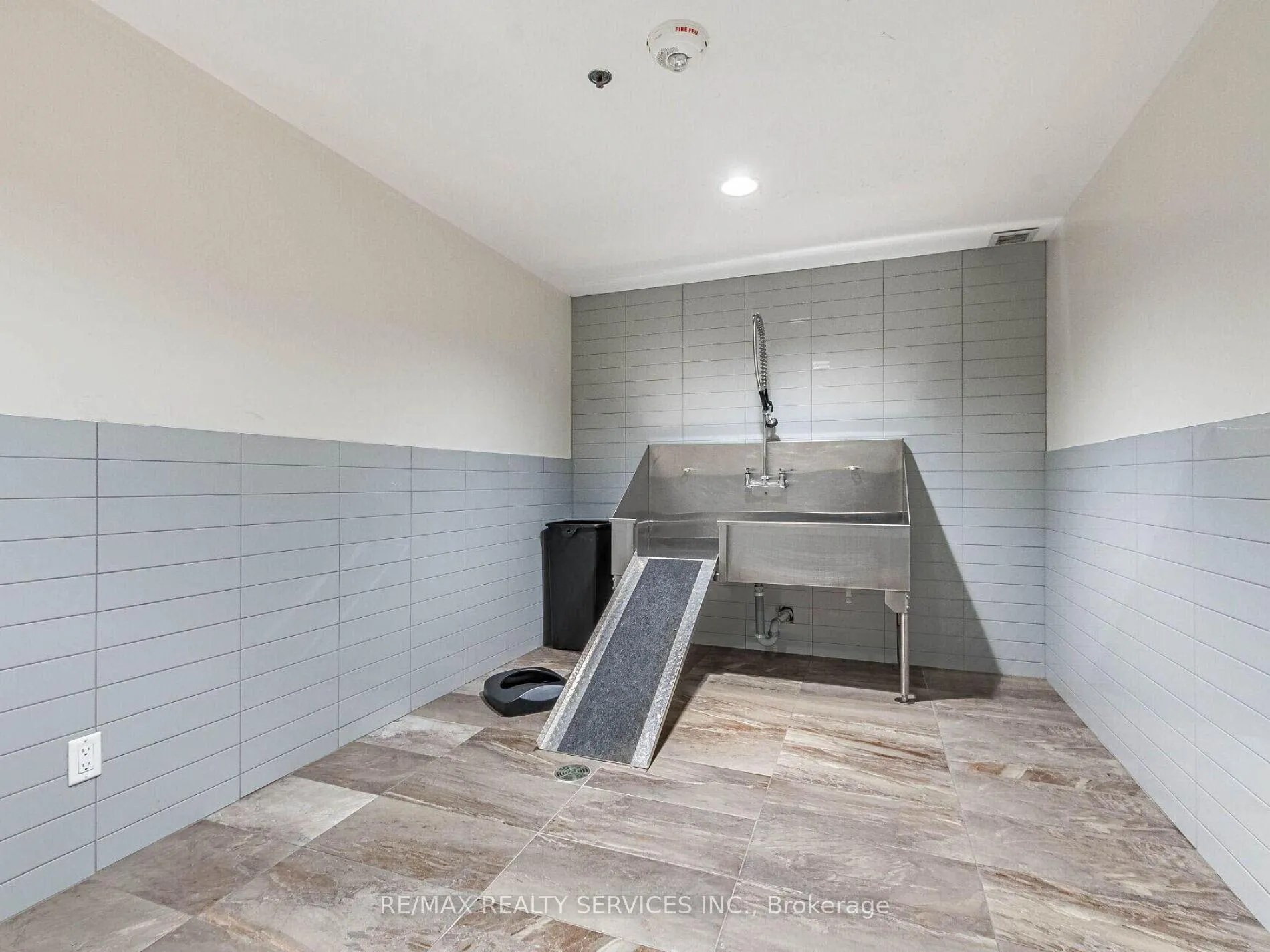 Photo 39 of Unit 407, 65 Yorkland Boulevard, Brampton, Goreway Drive Corridor — HOMEH