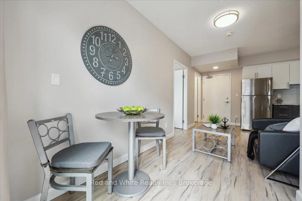 Photo 10 of Unit 2103, 258B Sunview Street, Waterloo, Beechwood/University — HOMEH