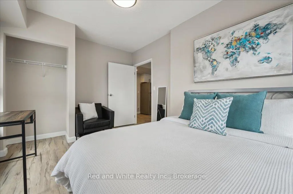Photo 17 of Unit 2103, 258B Sunview Street, Waterloo, Beechwood/University — HOMEH