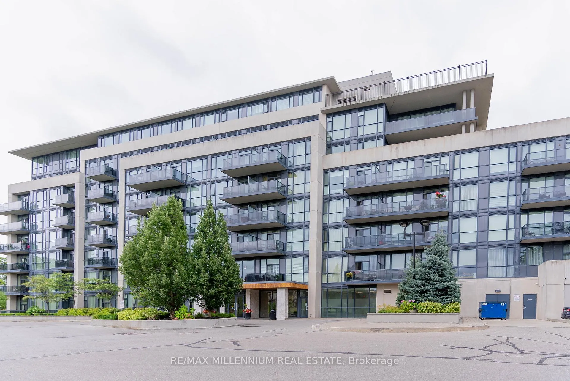 Front of Unit 321, 4700 Highway 7 Road