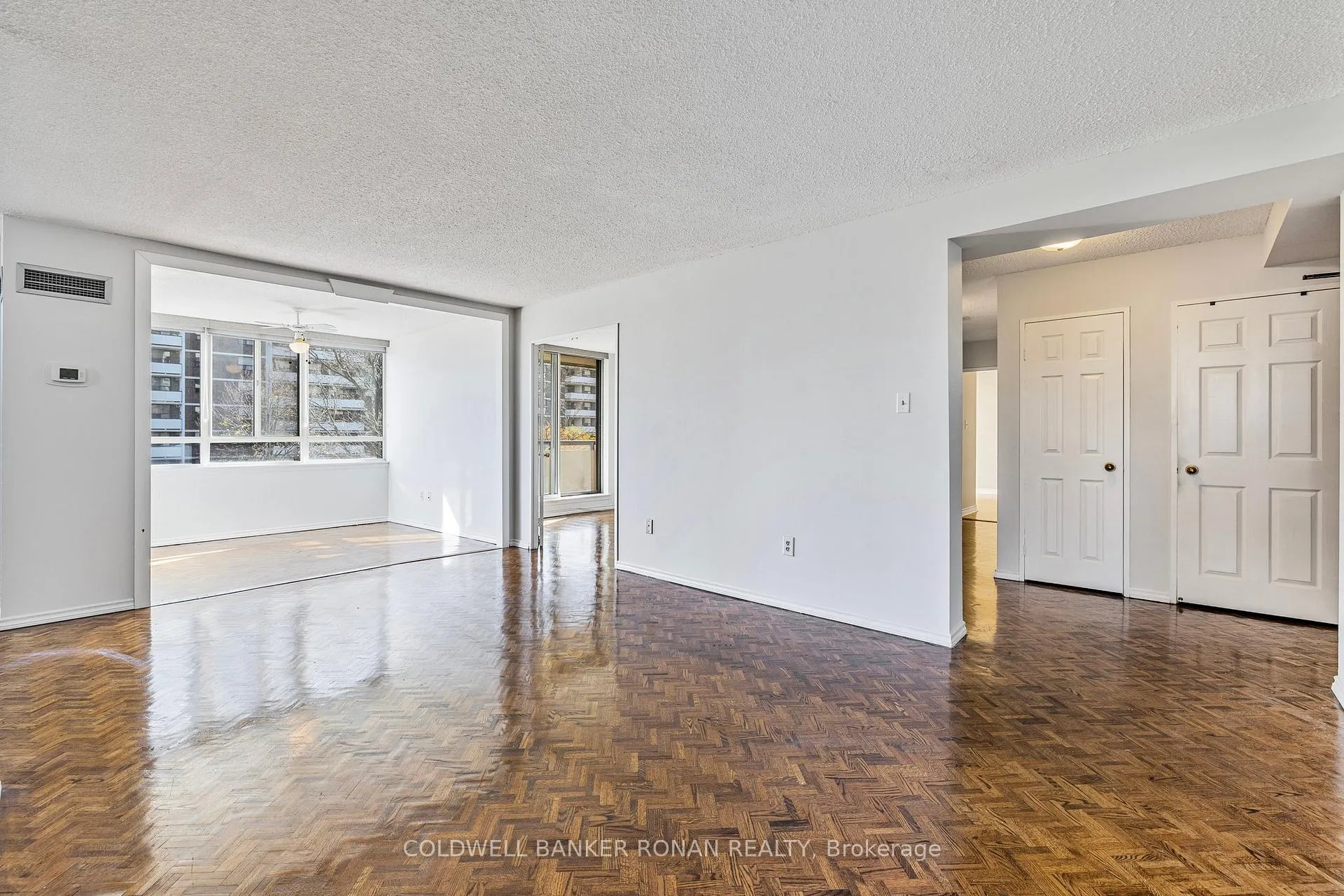 Photo 8 of Unit 410, 5 Lisa Street, Brampton, Queen Street Corridor — HOMEH