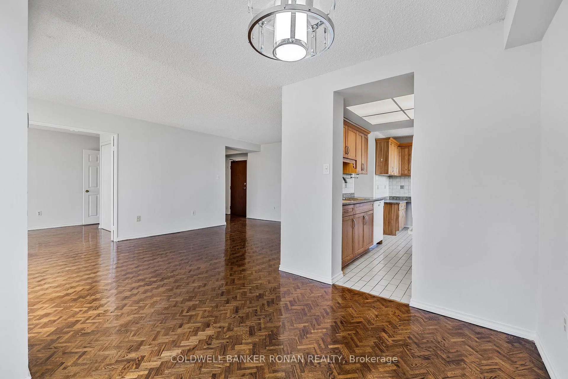 Photo 13 of Unit 410, 5 Lisa Street, Brampton, Queen Street Corridor — HOMEH