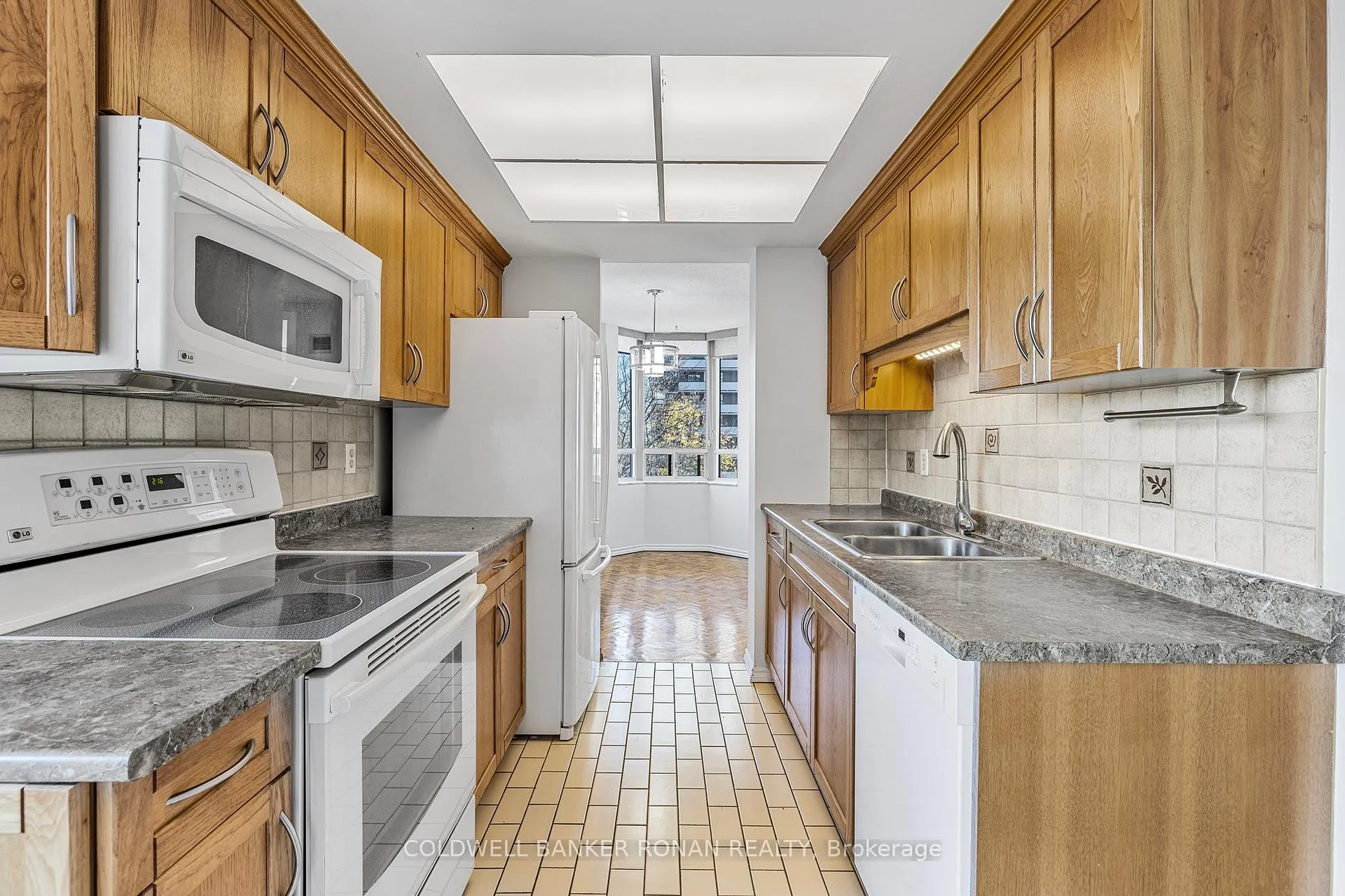 Photo 15 of Unit 410, 5 Lisa Street, Brampton, Queen Street Corridor — HOMEH