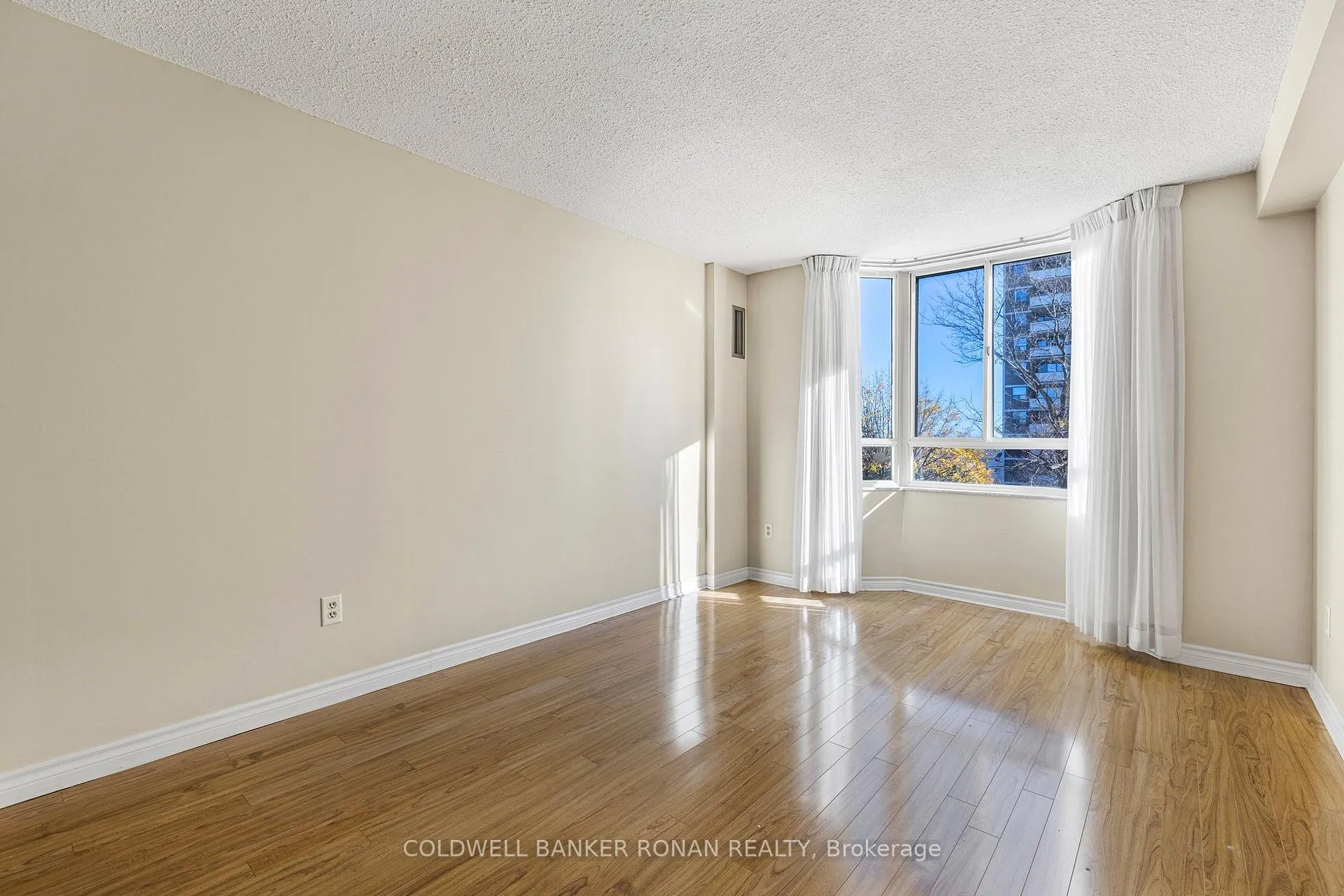 Photo 26 of Unit 410, 5 Lisa Street, Brampton, Queen Street Corridor — HOMEH