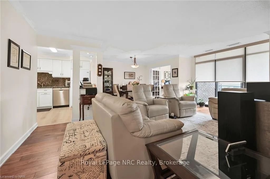 Photo 1 of Unit 1905, 301 Frances Avenue, Hamilton, Lakeshore — HOMEH