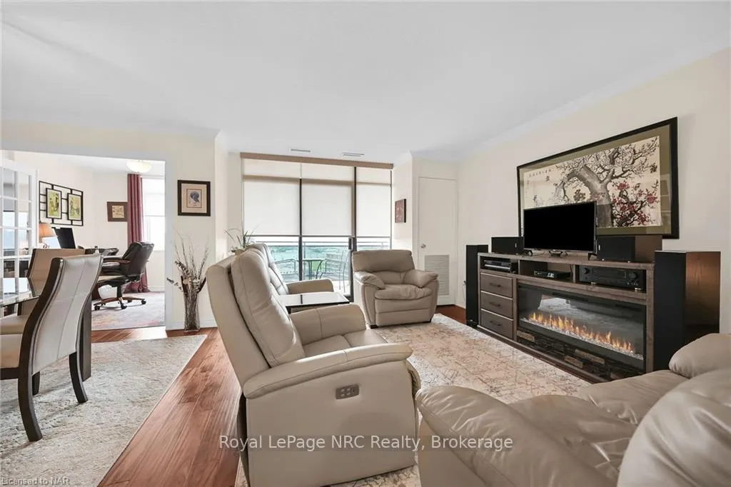 Photo 2 of Unit 1905, 301 Frances Avenue, Hamilton, Lakeshore — HOMEH
