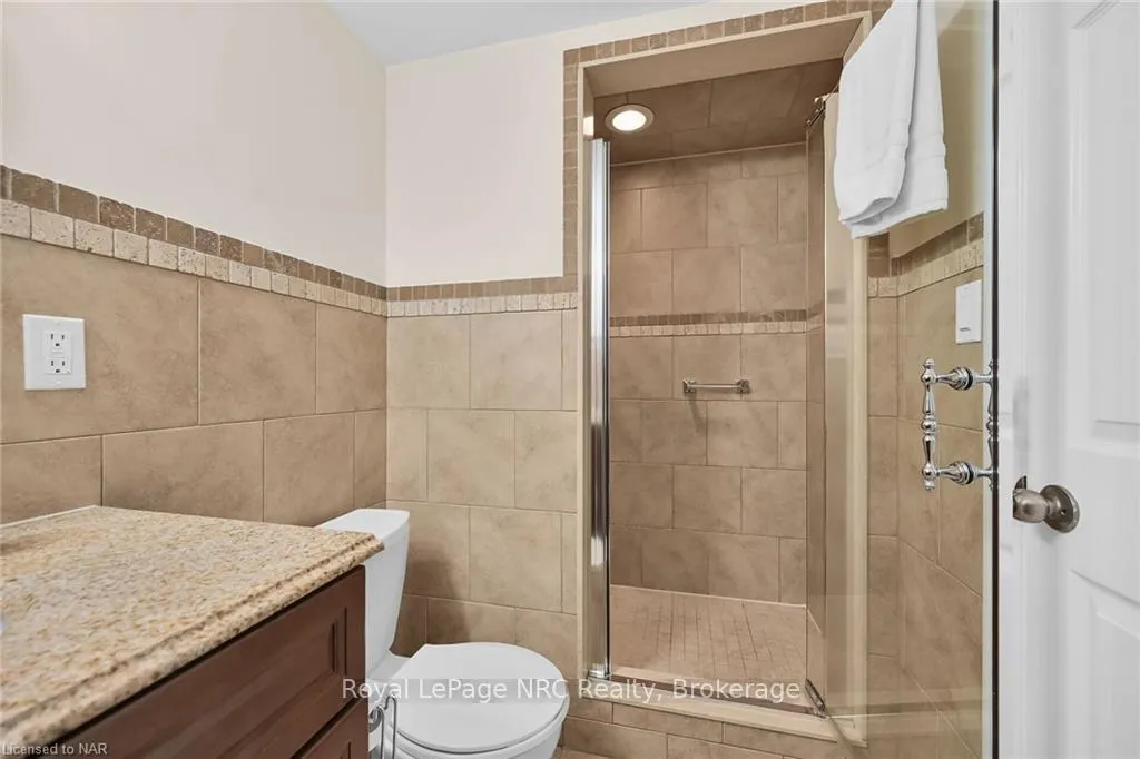 Photo 11 of Unit 1905, 301 Frances Avenue, Hamilton, Lakeshore — HOMEH