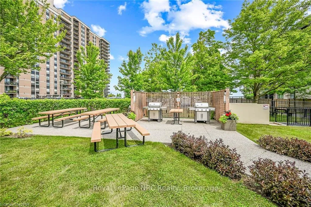 Photo 23 of Unit 1905, 301 Frances Avenue, Hamilton, Lakeshore — HOMEH