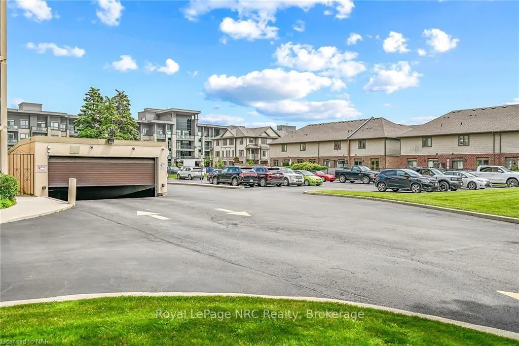 Photo 26 of Unit 1905, 301 Frances Avenue, Hamilton, Lakeshore — HOMEH