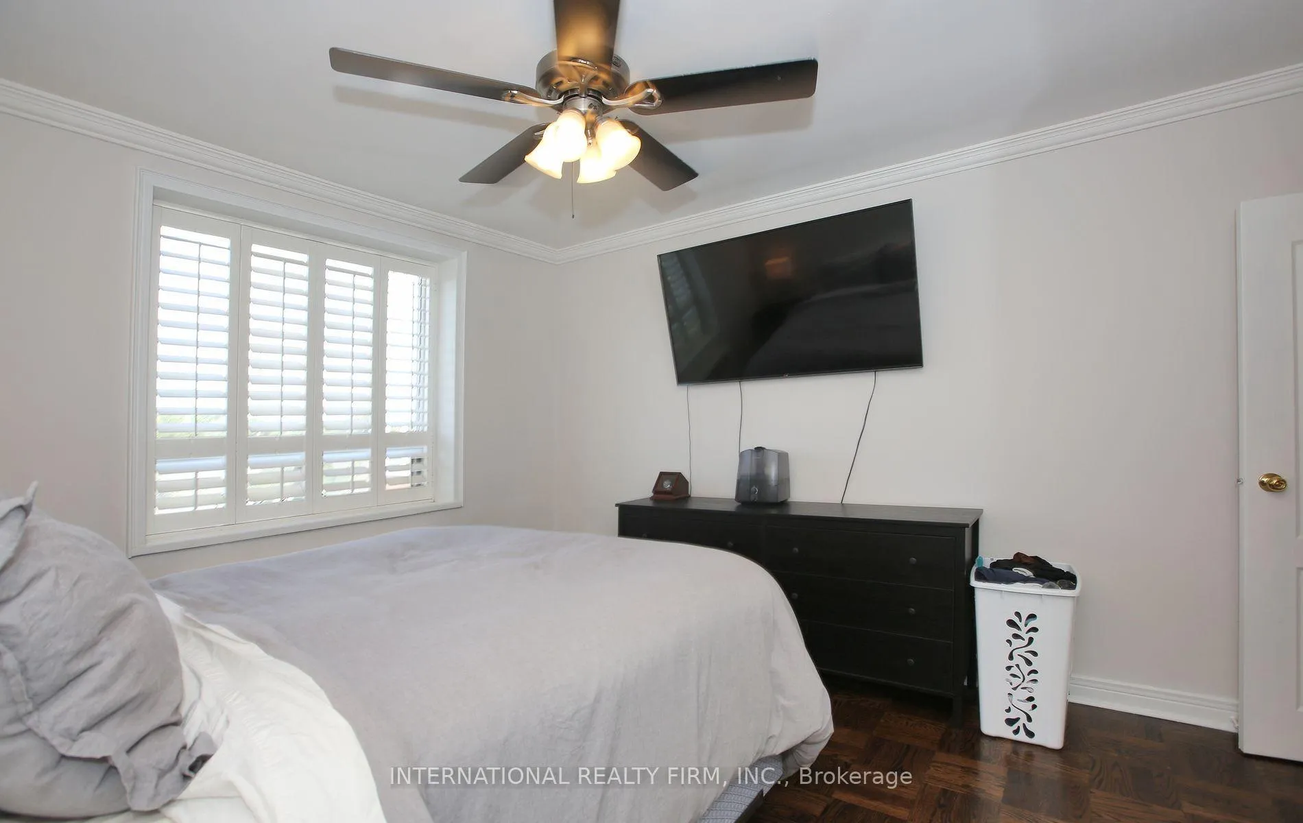 Photo 15 of Unit 405, 219 Wilson Street, Toronto, Bedford Park-Nortown — HOMEH