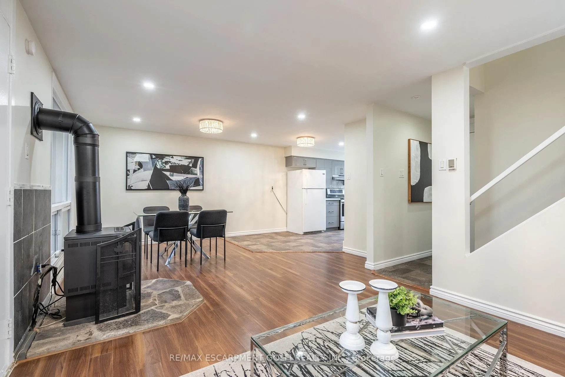 Photo 8 of Unit B52, 25 Britten Close, Hamilton, Rolston — HOMEH