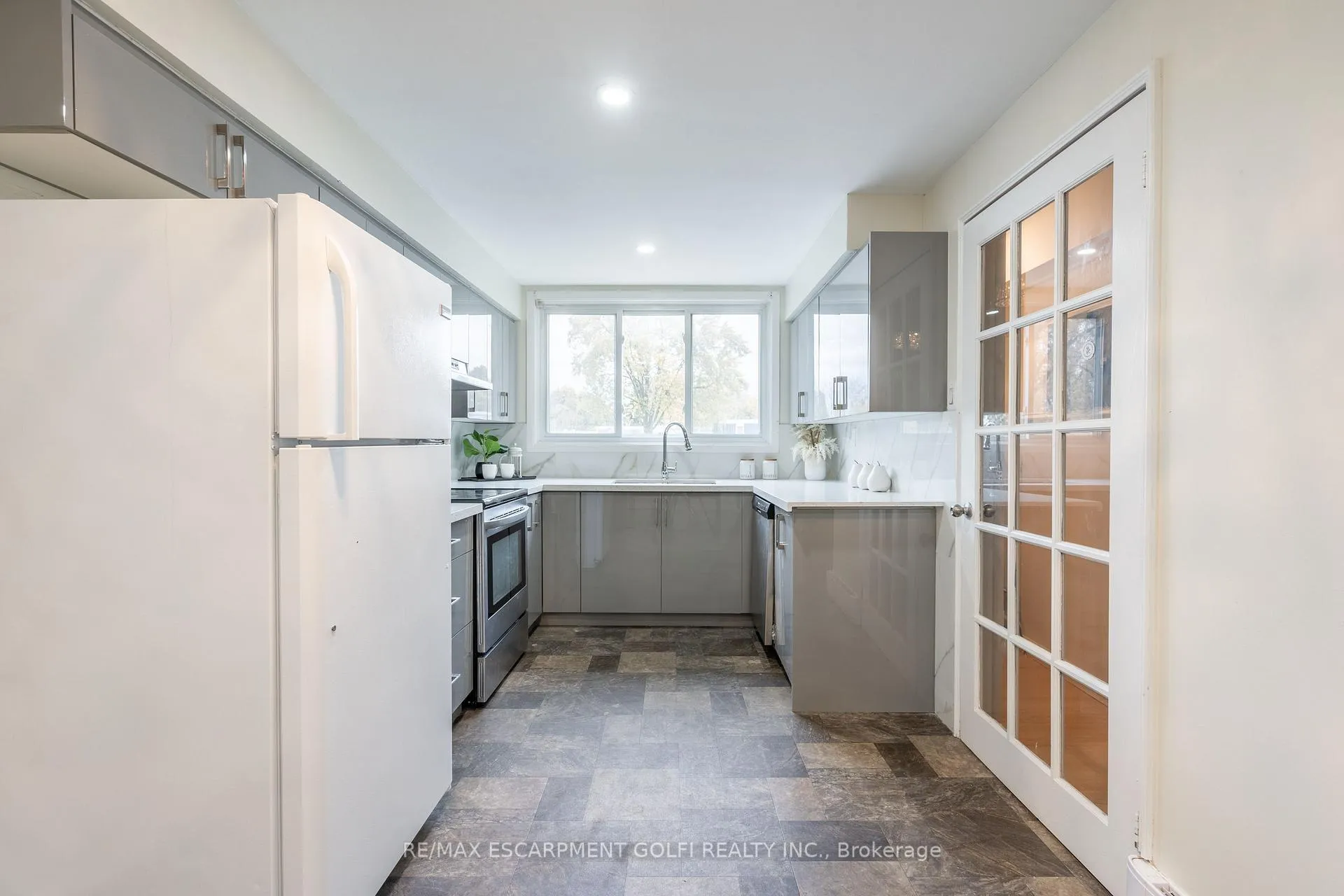 Photo 12 of Unit B52, 25 Britten Close, Hamilton, Rolston — HOMEH