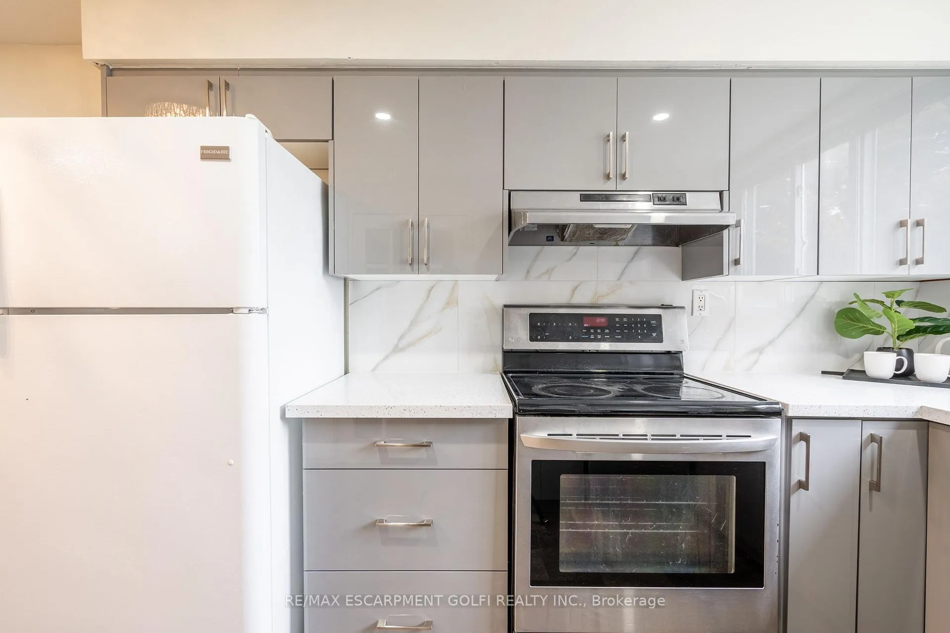 Photo 15 of Unit B52, 25 Britten Close, Hamilton, Rolston — HOMEH