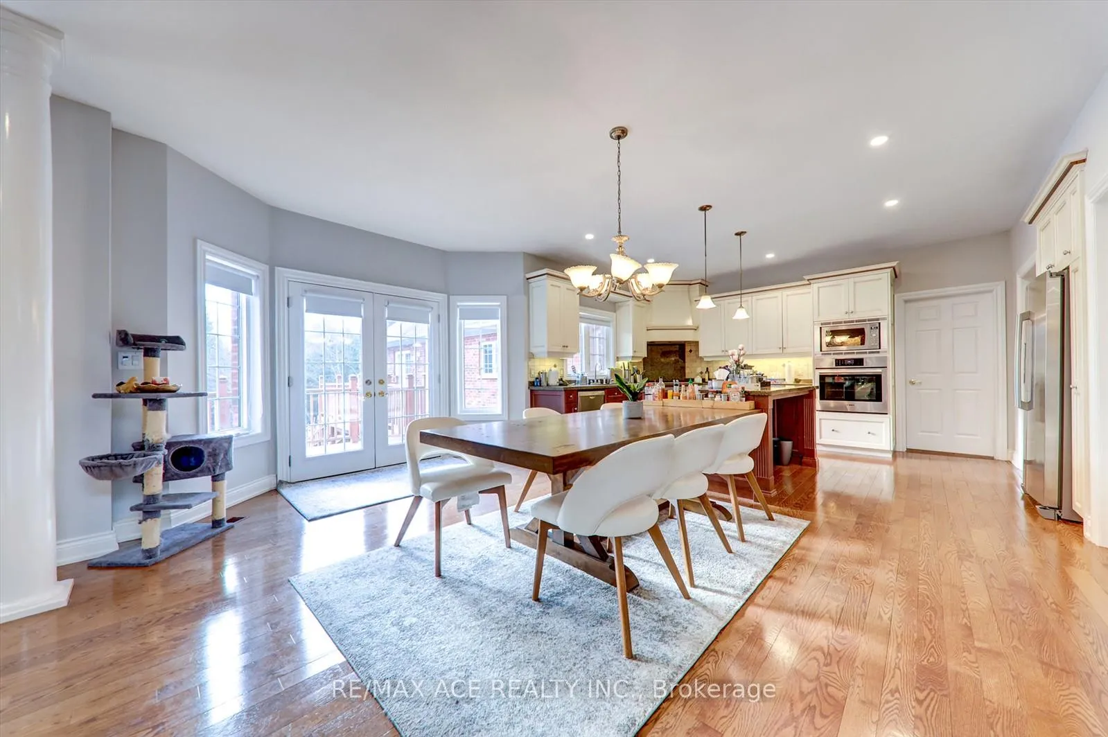 Photo 10 of 10 Stonehart Street, Caledon, Palgrave — HOMEH