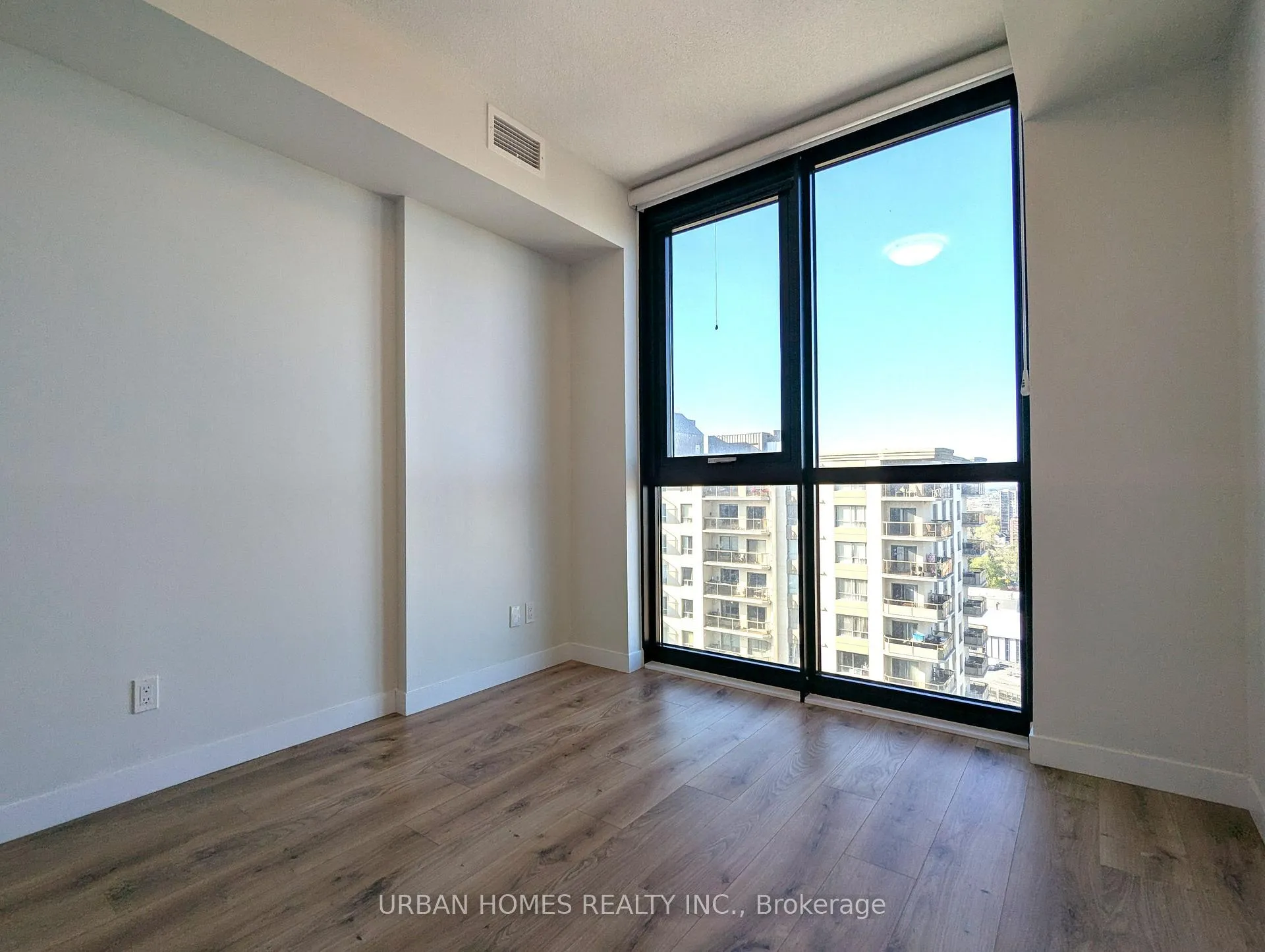 Photo 11 of Unit 1705, 60 frederick Street, Kitchener — HOMEH