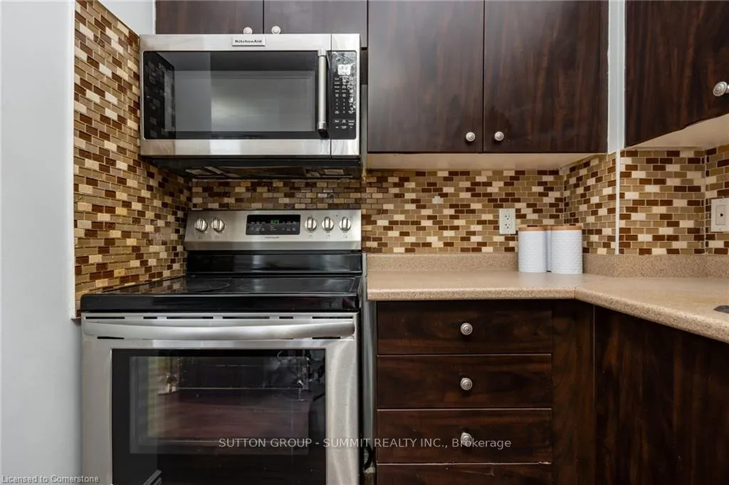 Photo 18 of Unit 102, 215 Queen Street, Brampton, Queen Street Corridor — HOMEH
