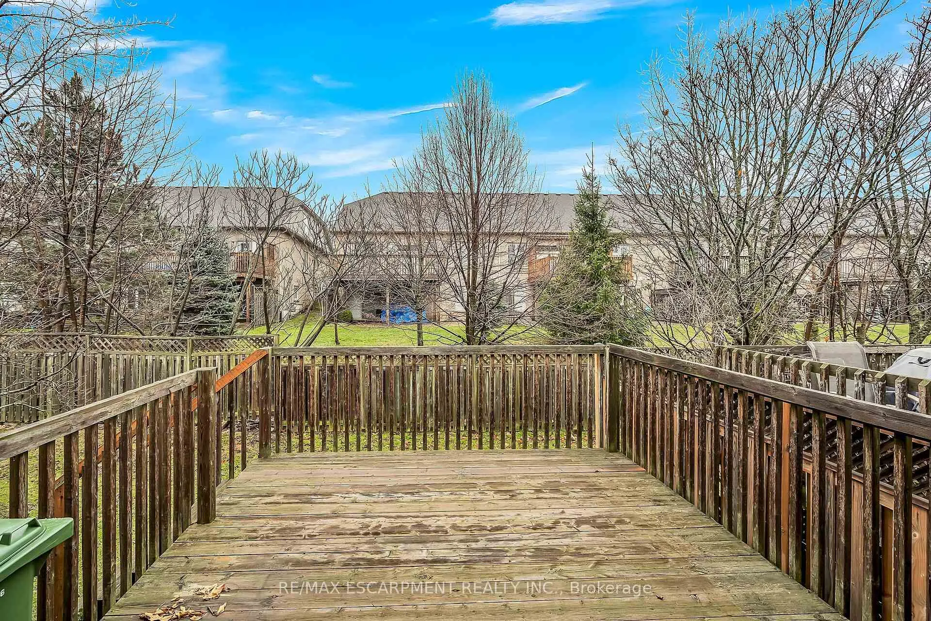Photo 2 of 54 Greentrail Drive, Hamilton, Mount Hope — HOMEH