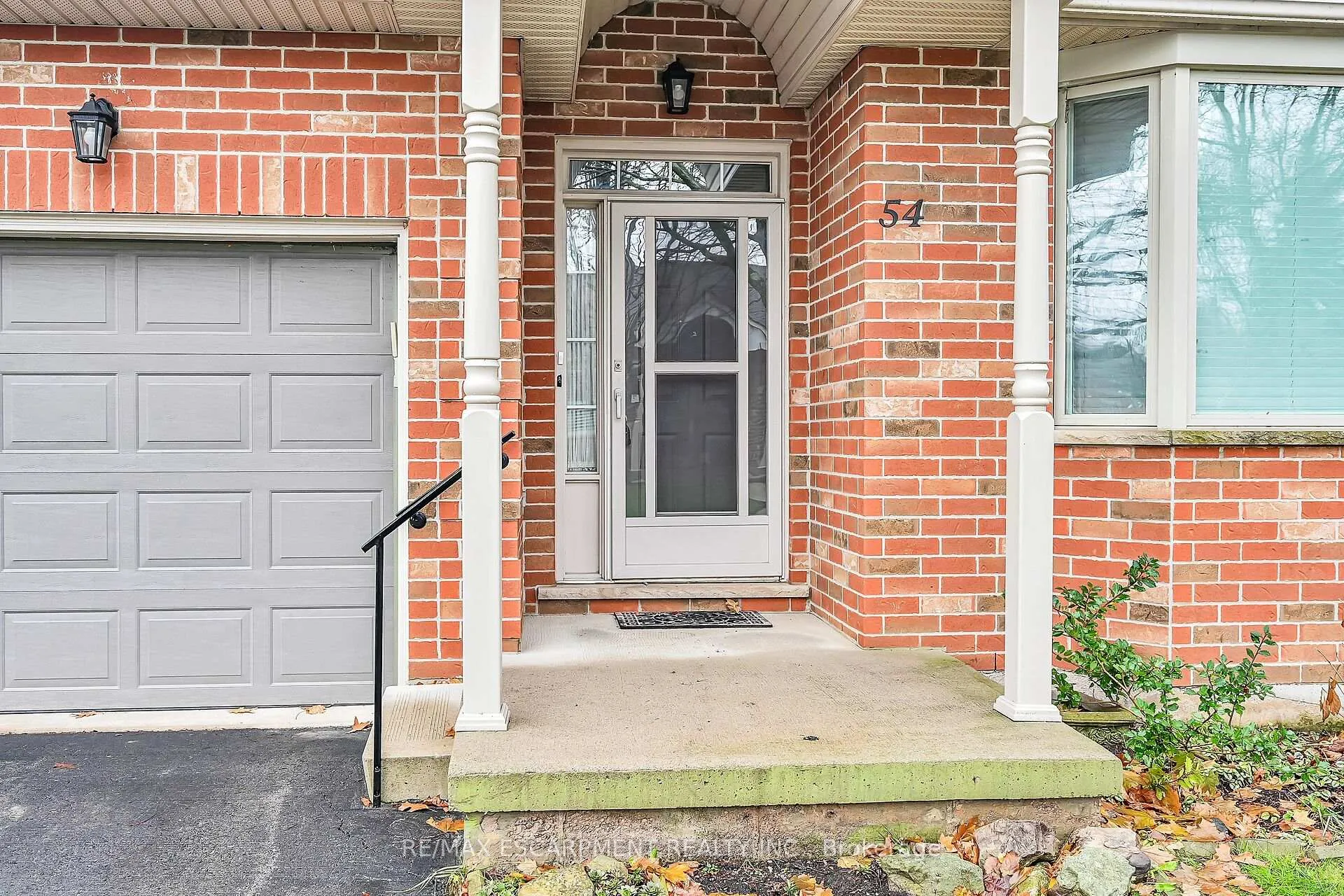 Photo 32 of 54 Greentrail Drive, Hamilton, Mount Hope — HOMEH