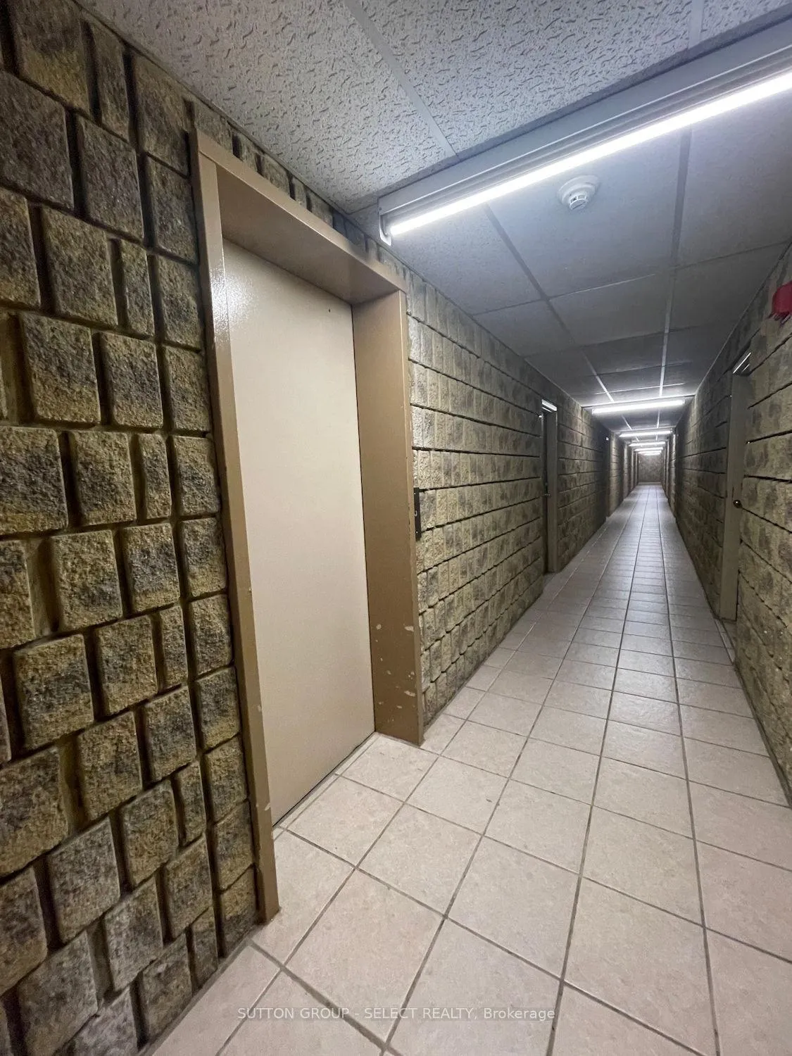 Photo 9 of Unit 204, 140 Park Avenue E, Chatham-Kent, Chatham — HOMEH