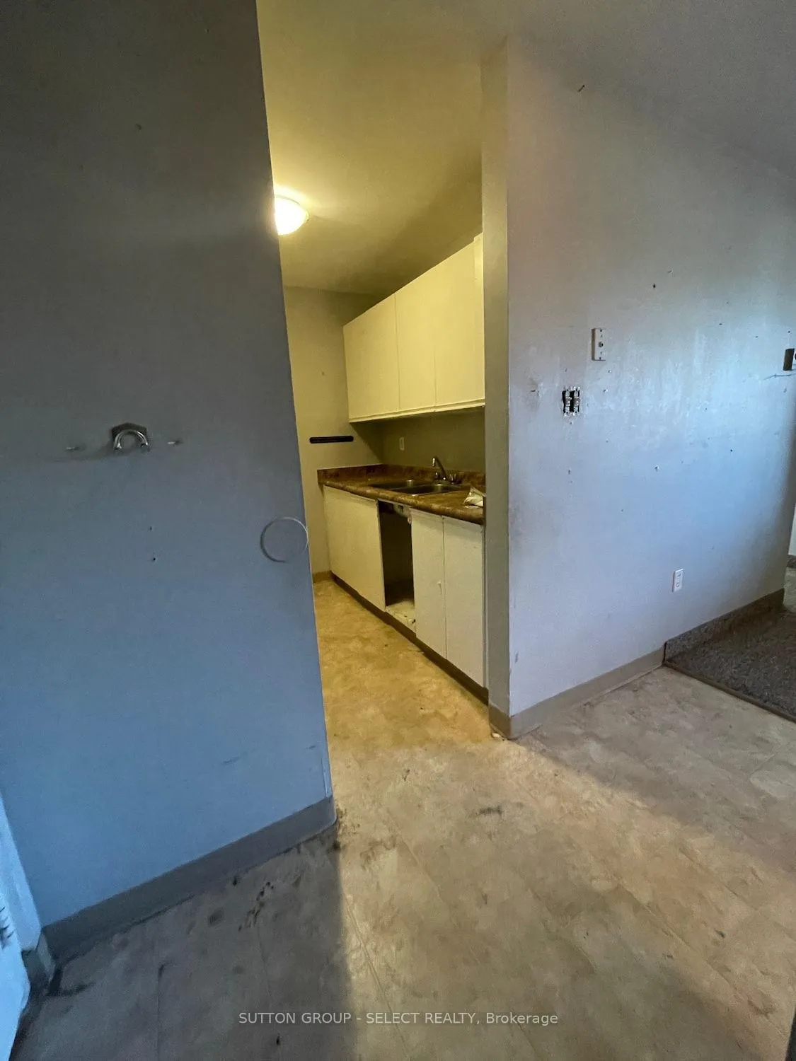 Photo 10 of Unit 204, 140 Park Avenue E, Chatham-Kent, Chatham — HOMEH
