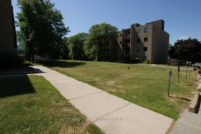Photo 22 of Unit 204, 140 Park Avenue E, Chatham-Kent, Chatham — HOMEH