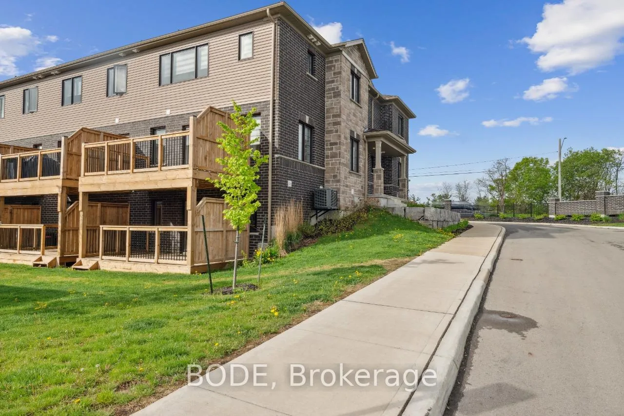 Photo 33 of 2 Goldie Mill Road W, Kitchener, Mill Courtland Woodside Park — HOMEH