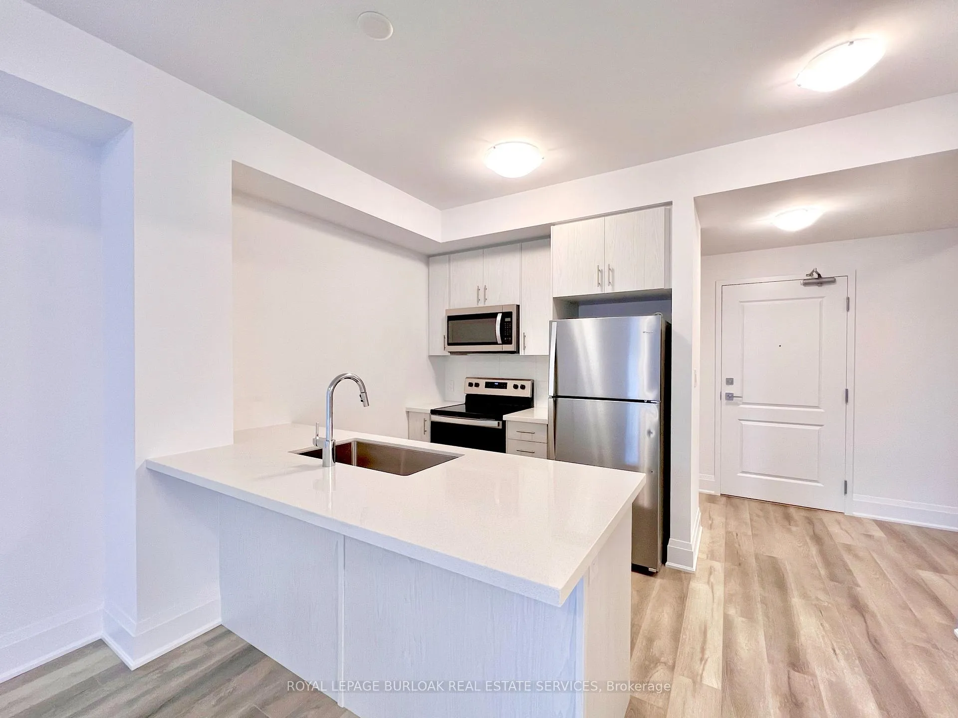 Photo 6 of Unit 415, 470 Dundas Street E, Hamilton, Waterdown — HOMEH