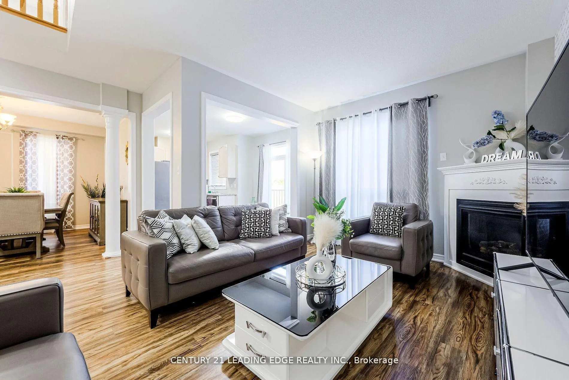 Photo 8 of 96 Nelson Street N, Clarington, Bowmanville — HOMEH