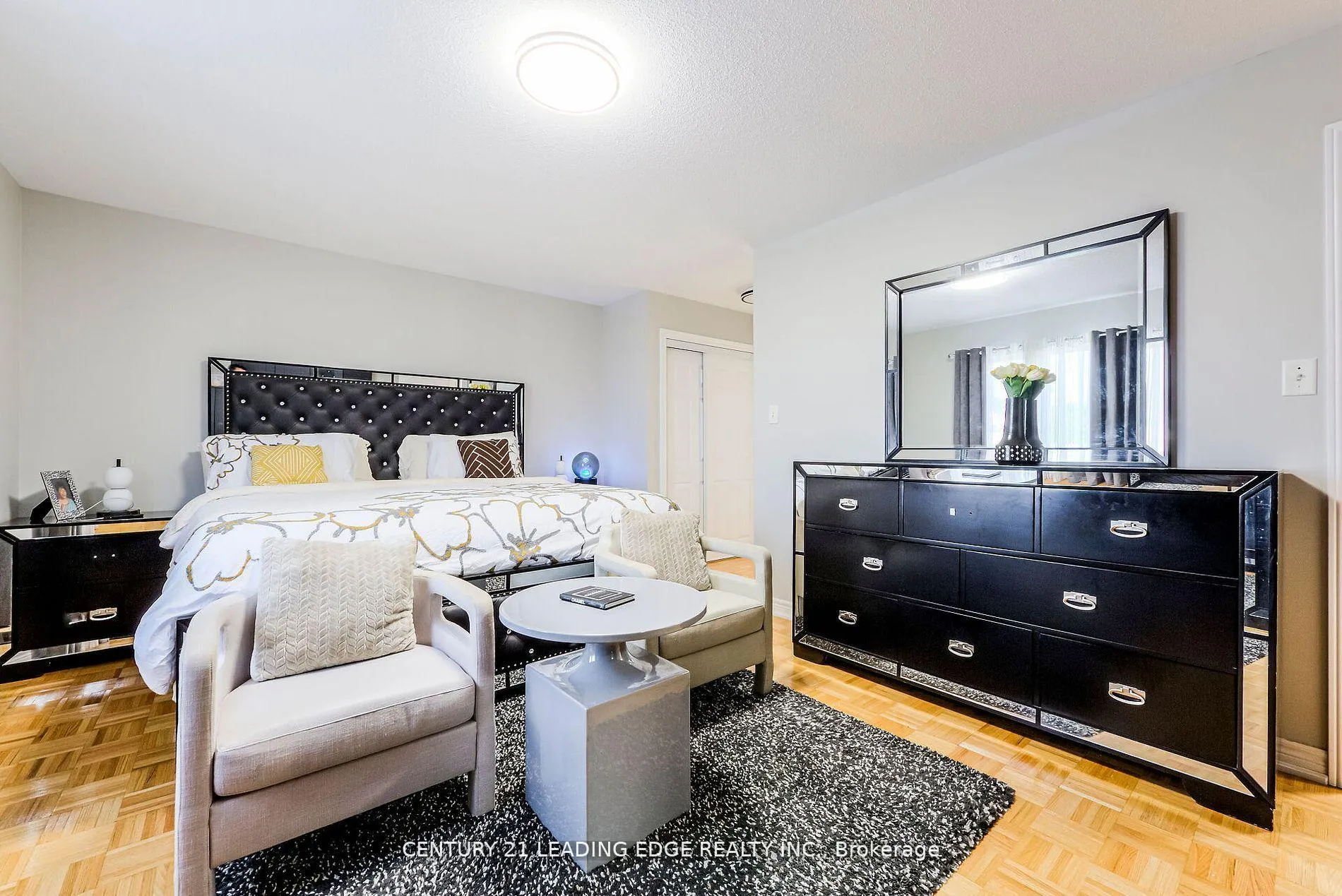 Photo 21 of 96 Nelson Street N, Clarington, Bowmanville — HOMEH