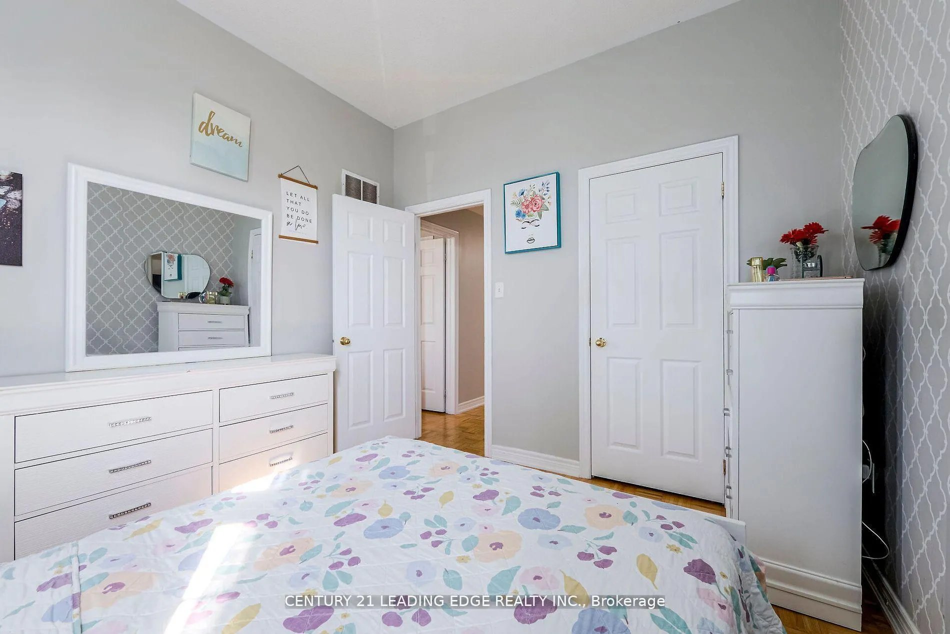 Photo 26 of 96 Nelson Street N, Clarington, Bowmanville — HOMEH