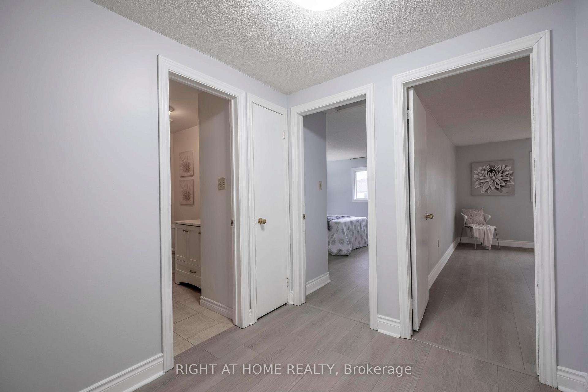 Photo 25 of 28 Chapman Drive, Ajax, Central — HOMEH
