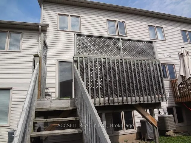 Photo 8 of Unit D95, 175 David Bergey Drive, Kitchener — HOMEH