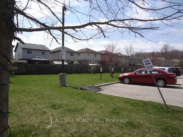 Photo 24 of Unit D95, 175 David Bergey Drive, Kitchener — HOMEH