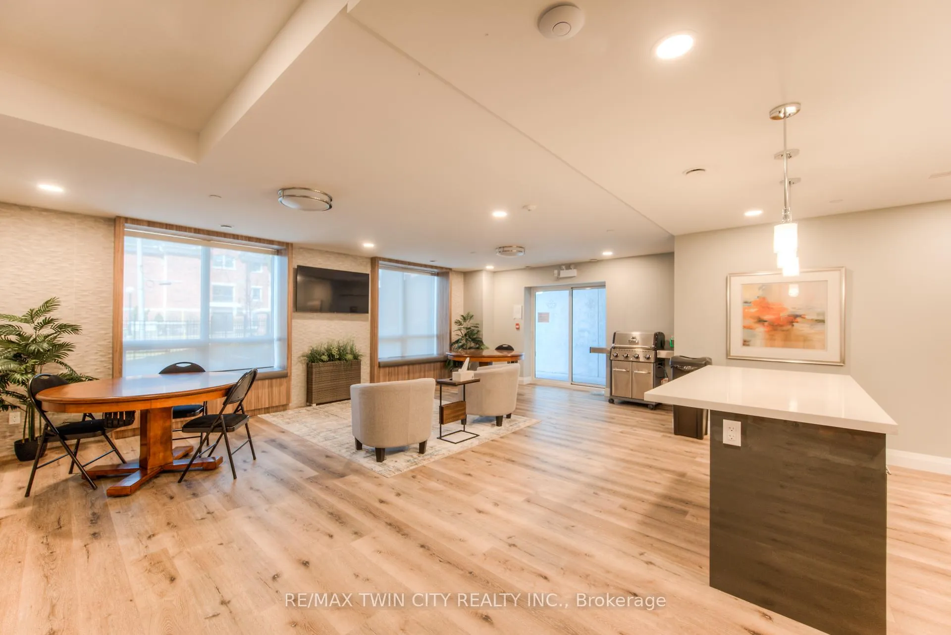 Photo 30 of Unit 201, 399 Queen Street S, Kitchener — HOMEH