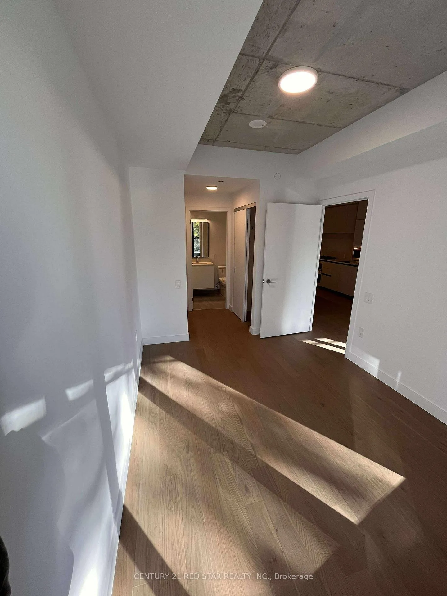 Photo 7 of Unit 211, 1720 Bayview Avenue, Toronto, Mount Pleasant East — HOMEH