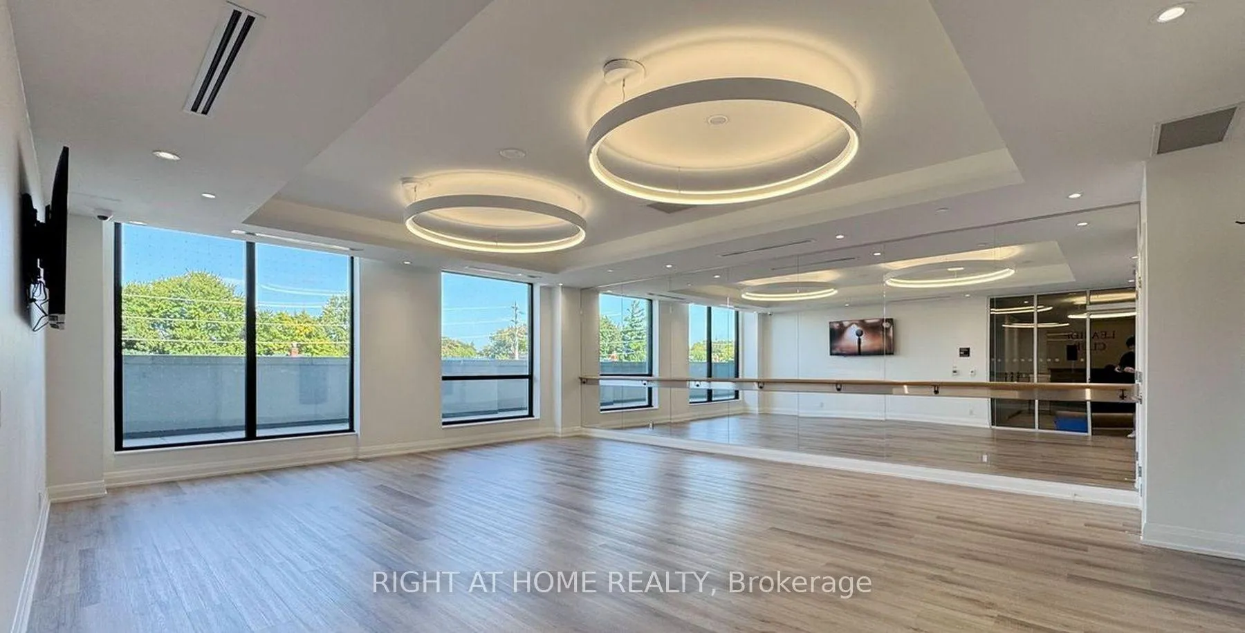 Photo 24 of Unit 1308, 33 Frederick Todd Way, Toronto, Thorncliffe Park — HOMEH