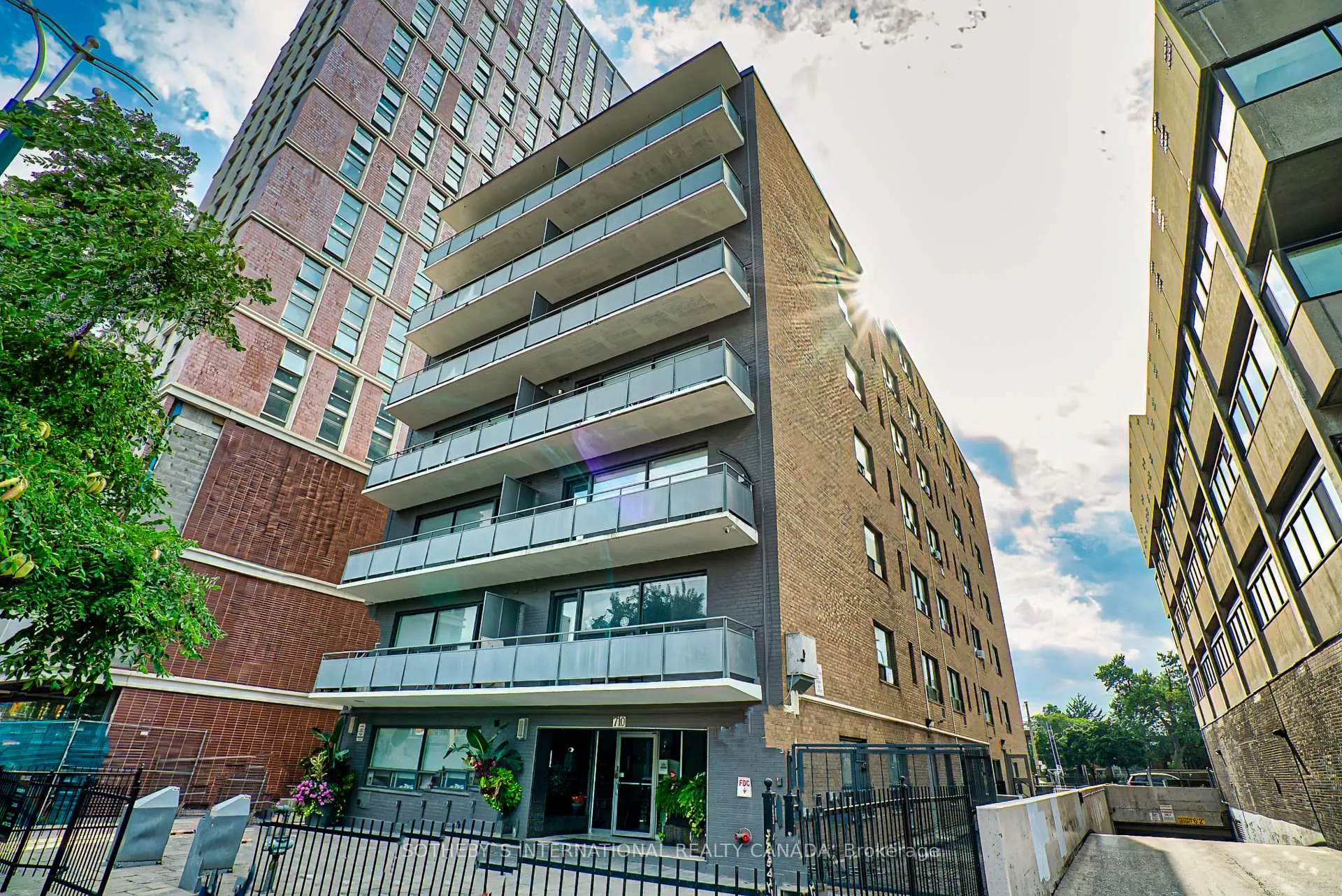 Front of Unit 107, 710 Spadina Avenue
