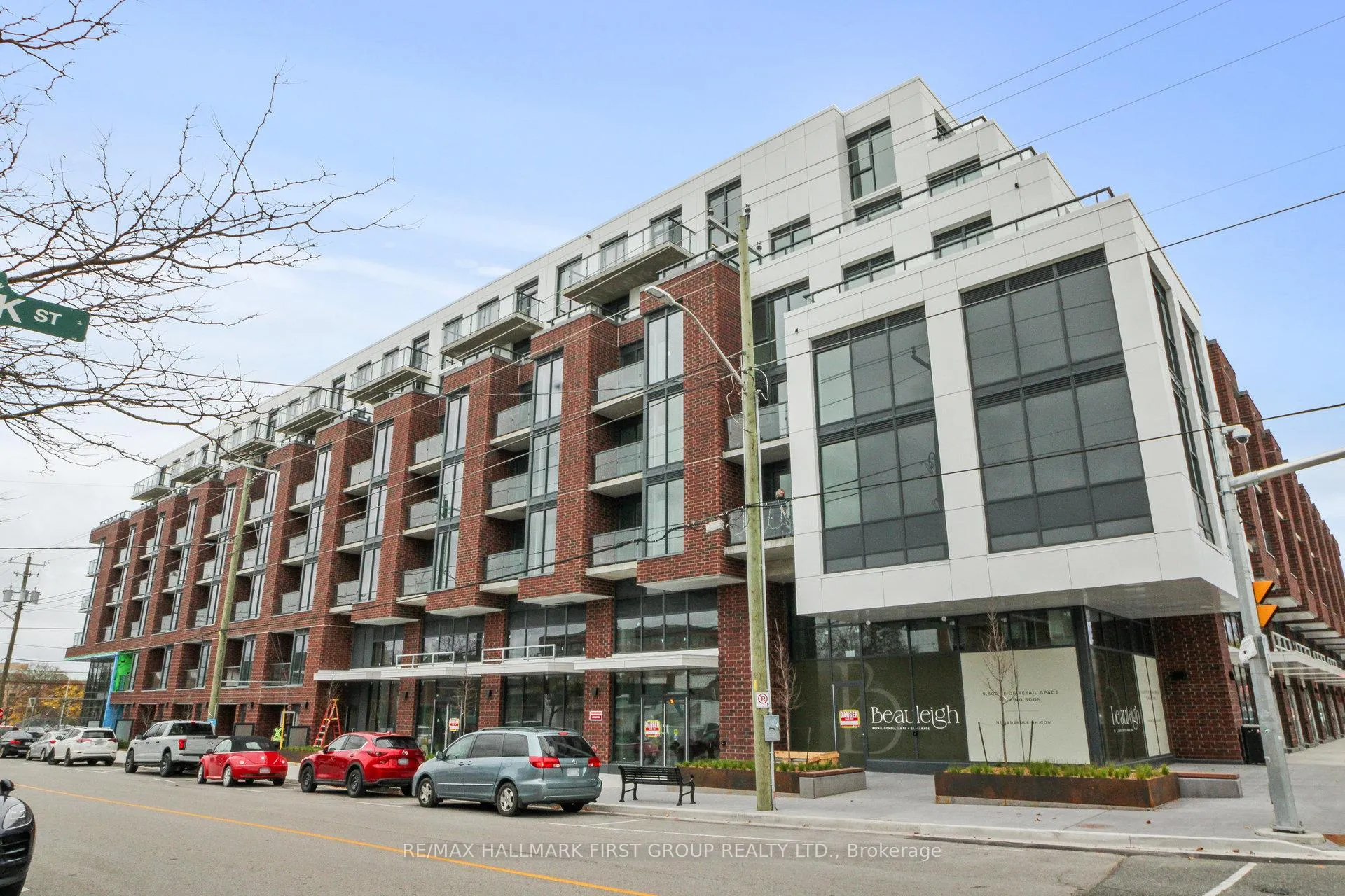Photo 2 of Unit 327, 201 Brock Street S, Whitby, Downtown Whitby — HOMEH