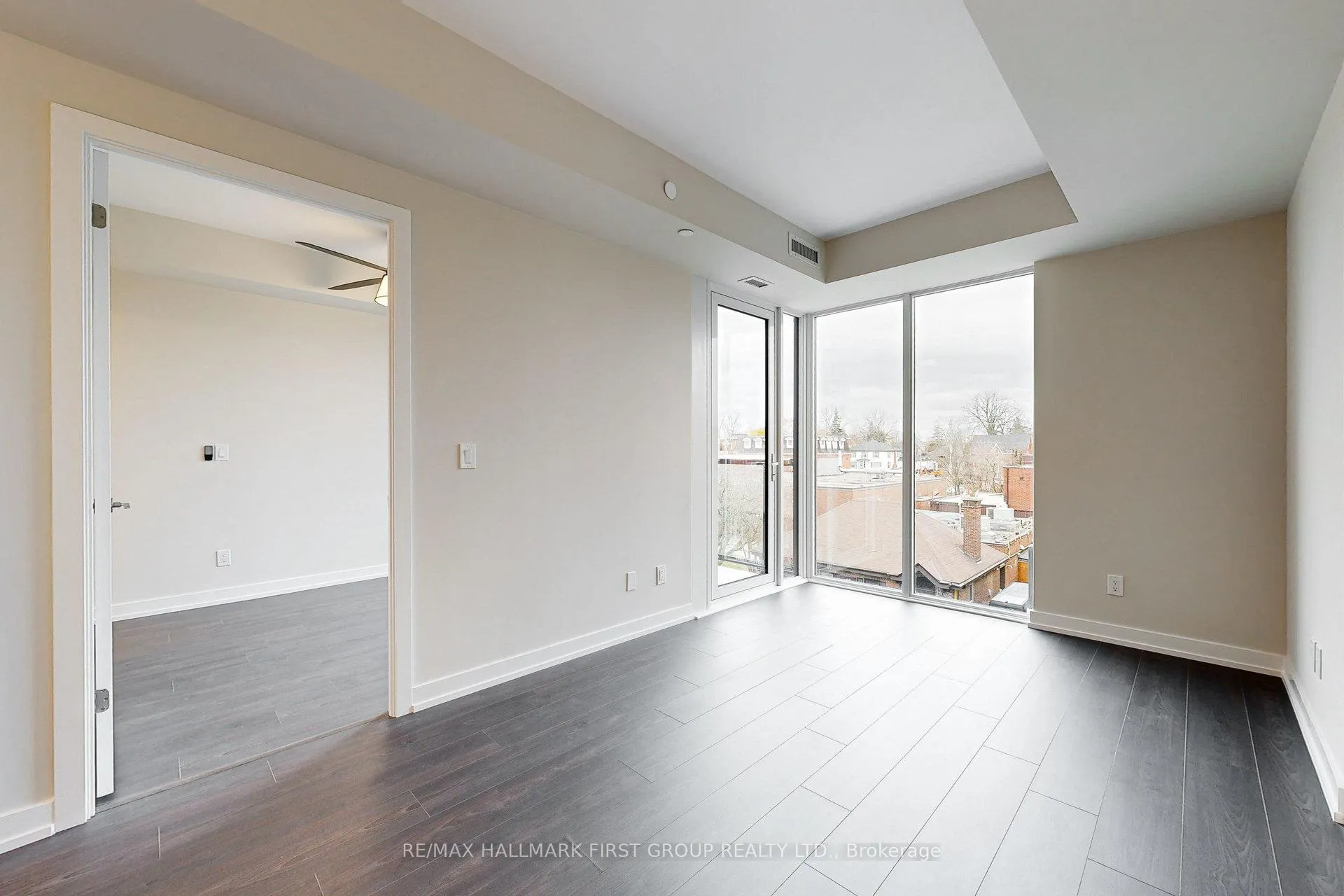 Photo 15 of Unit 327, 201 Brock Street S, Whitby, Downtown Whitby — HOMEH