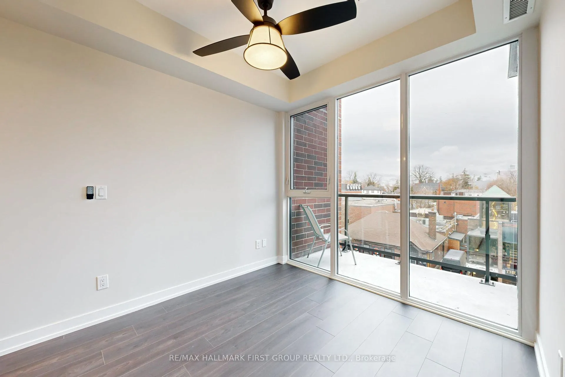 Photo 22 of Unit 327, 201 Brock Street S, Whitby, Downtown Whitby — HOMEH