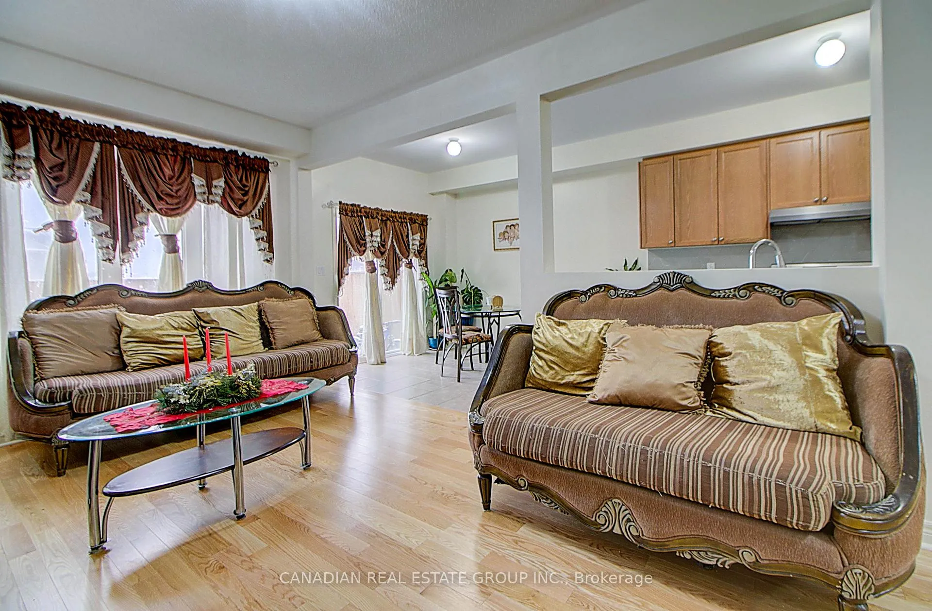 Photo 10 of 1205 Kettering Drive, Oshawa, Eastdale — HOMEH