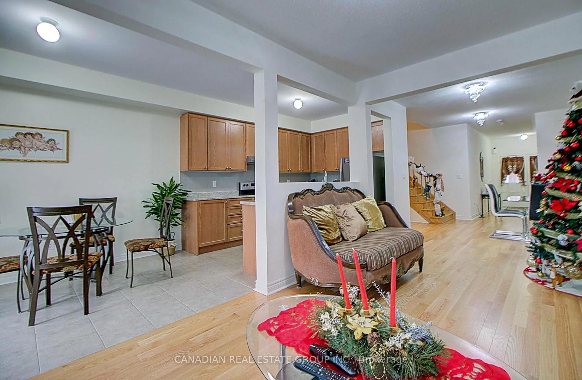 Photo 12 of 1205 Kettering Drive, Oshawa, Eastdale — HOMEH