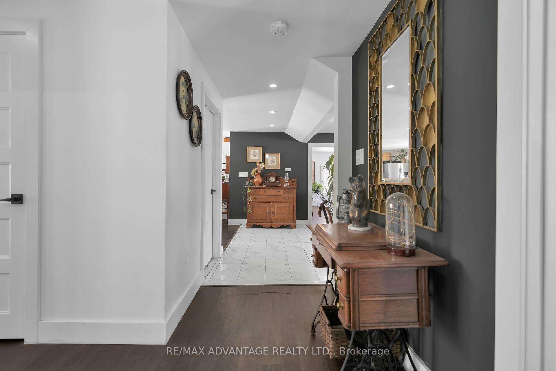 Photo 6 of 248 Borden Avenue, Central Elgin, Belmont — HOMEH