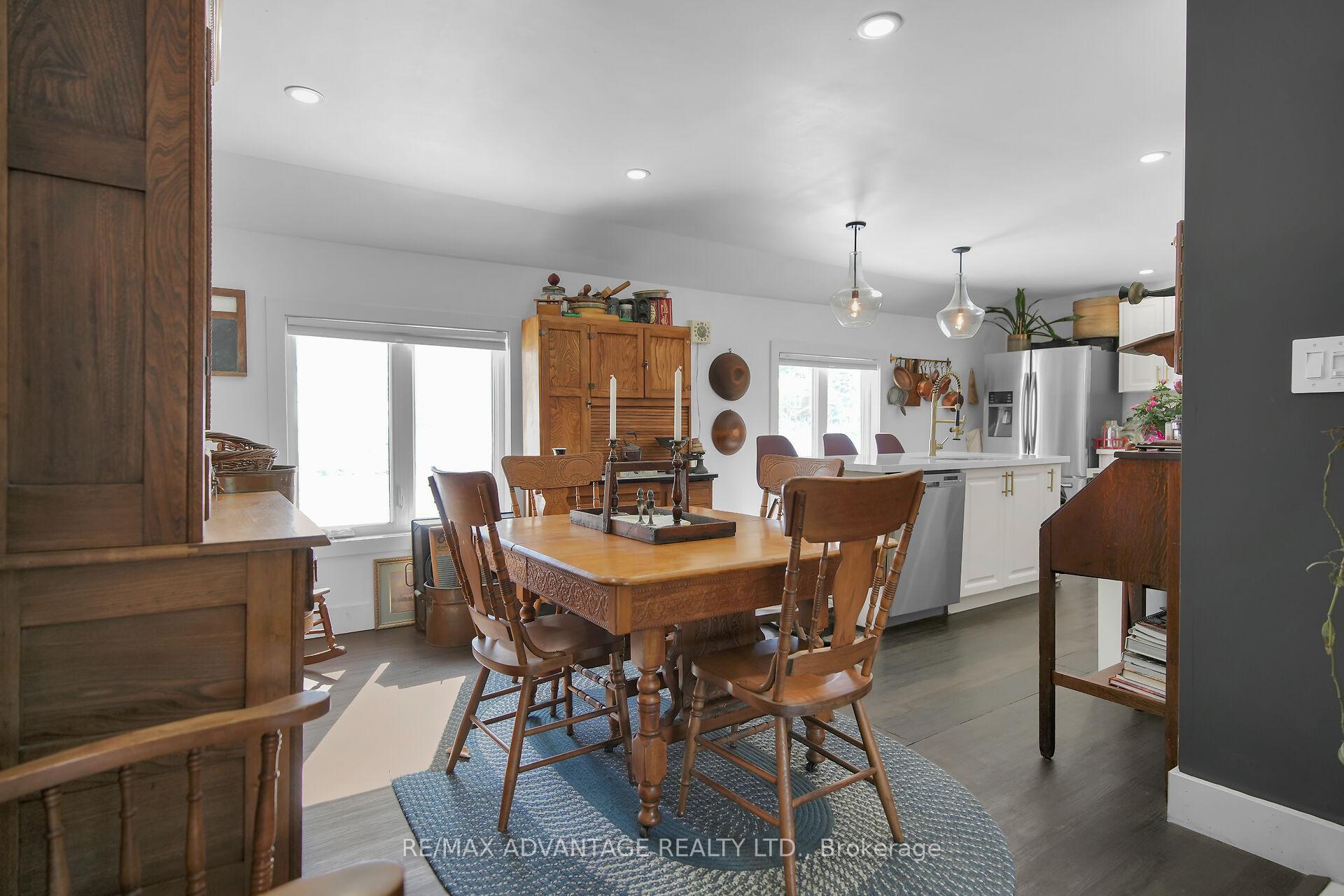 Photo 10 of 248 Borden Avenue, Central Elgin, Belmont — HOMEH