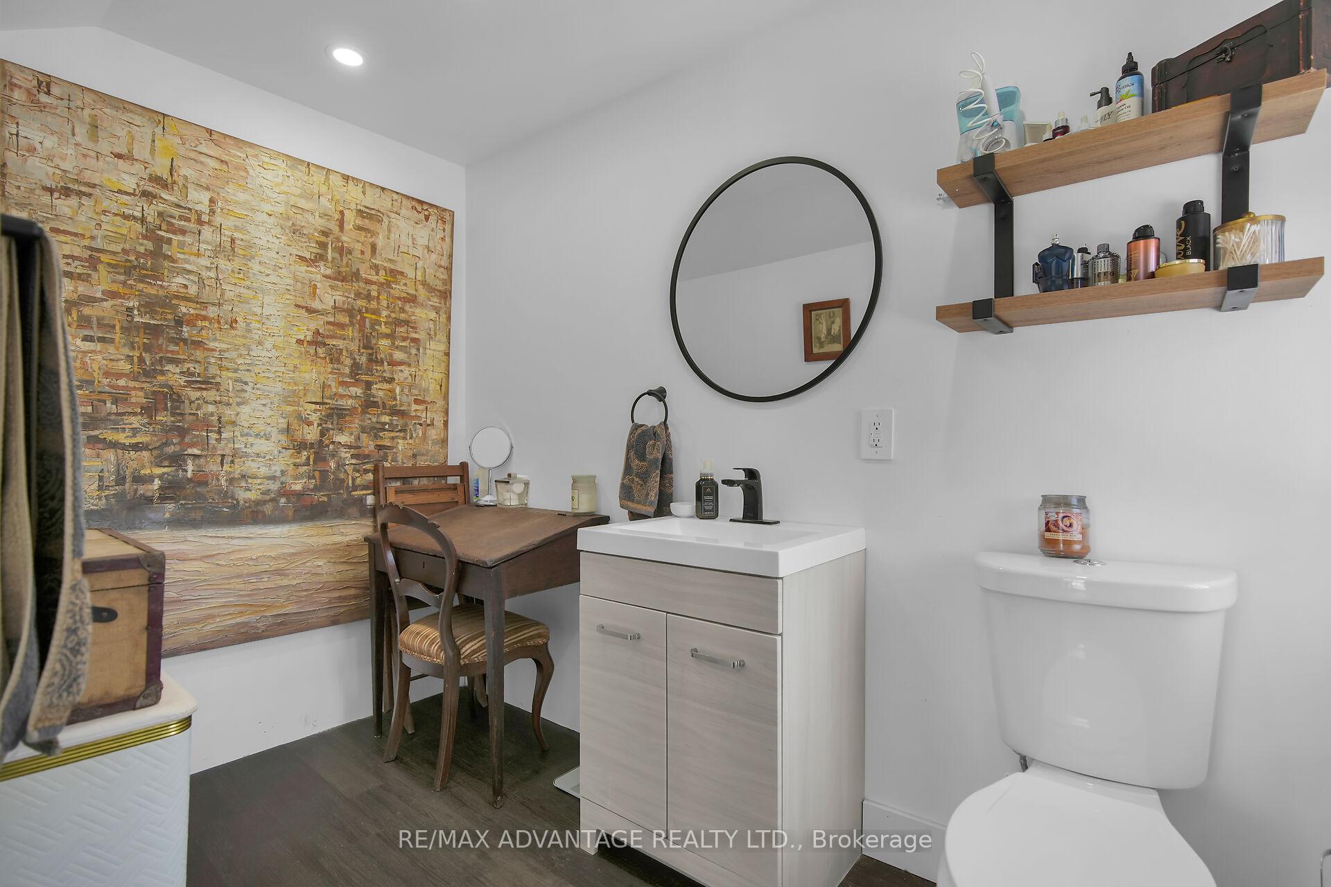 Photo 20 of 248 Borden Avenue, Central Elgin, Belmont — HOMEH