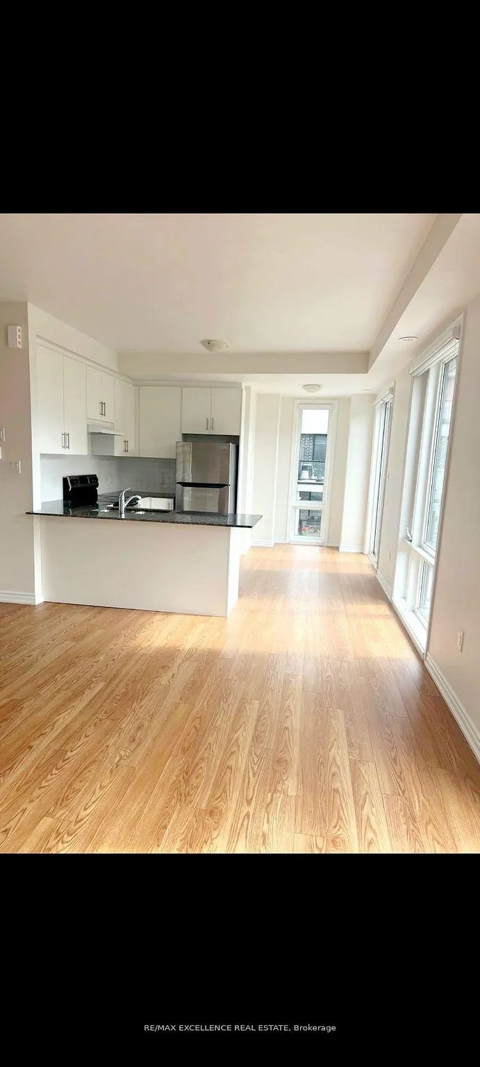 Photo 9 of Unit 41, 45 Knotsberry Circle, Brampton, Bram West — HOMEH