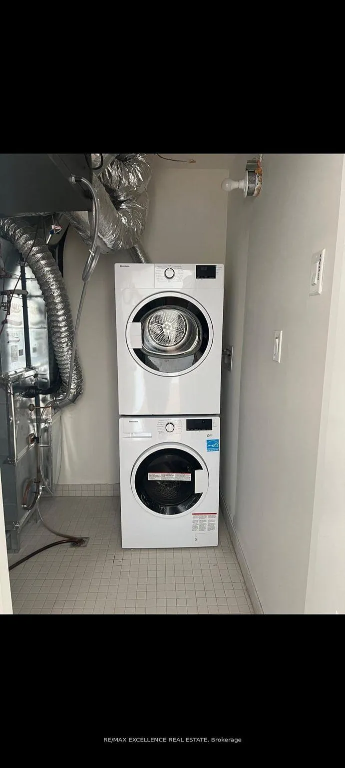 Photo 17 of Unit 41, 45 Knotsberry Circle, Brampton, Bram West — HOMEH