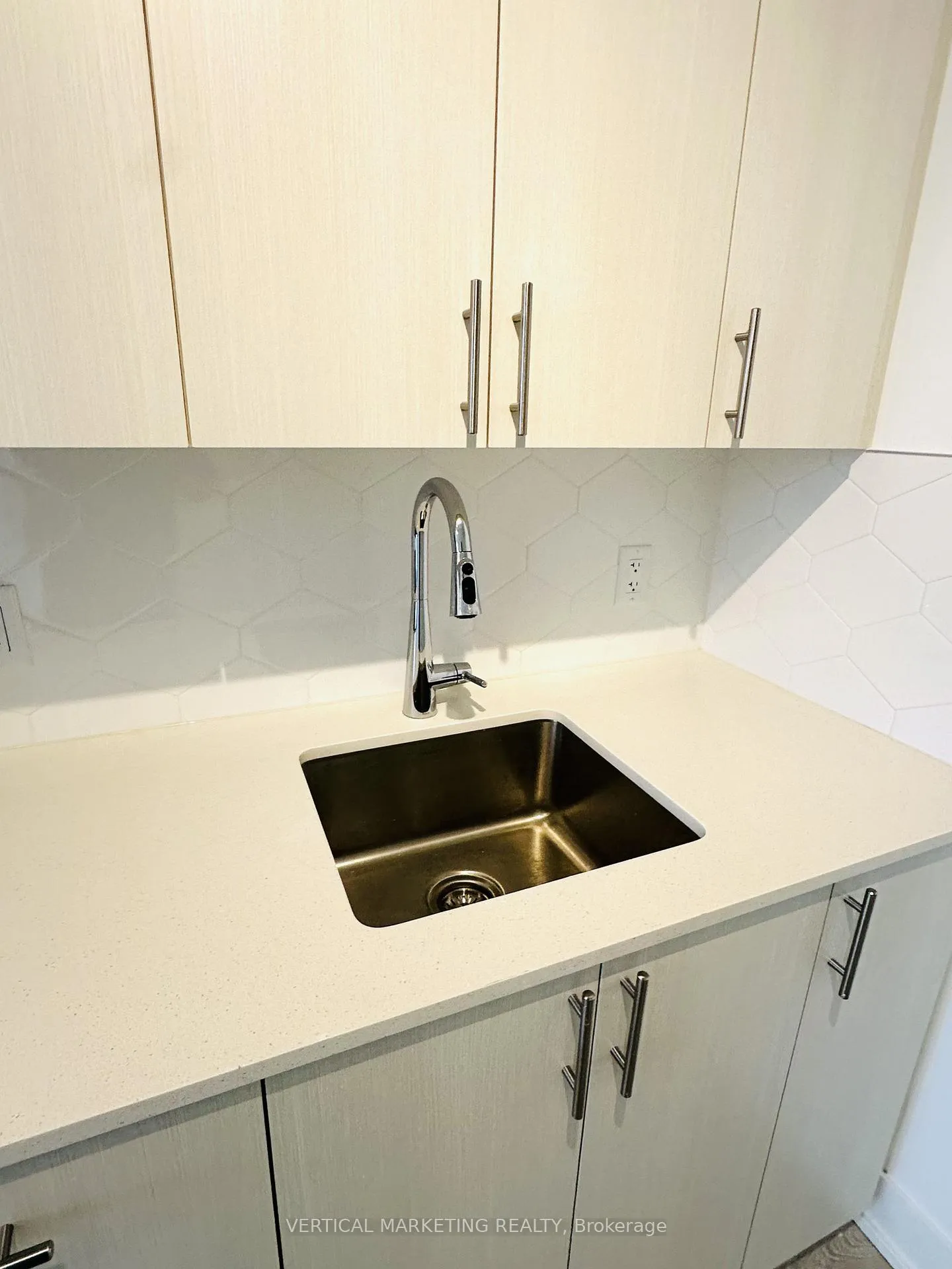 Photo 22 of Unit 1501, 2545 Simcoe Street N, Oshawa, Windfields — HOMEH