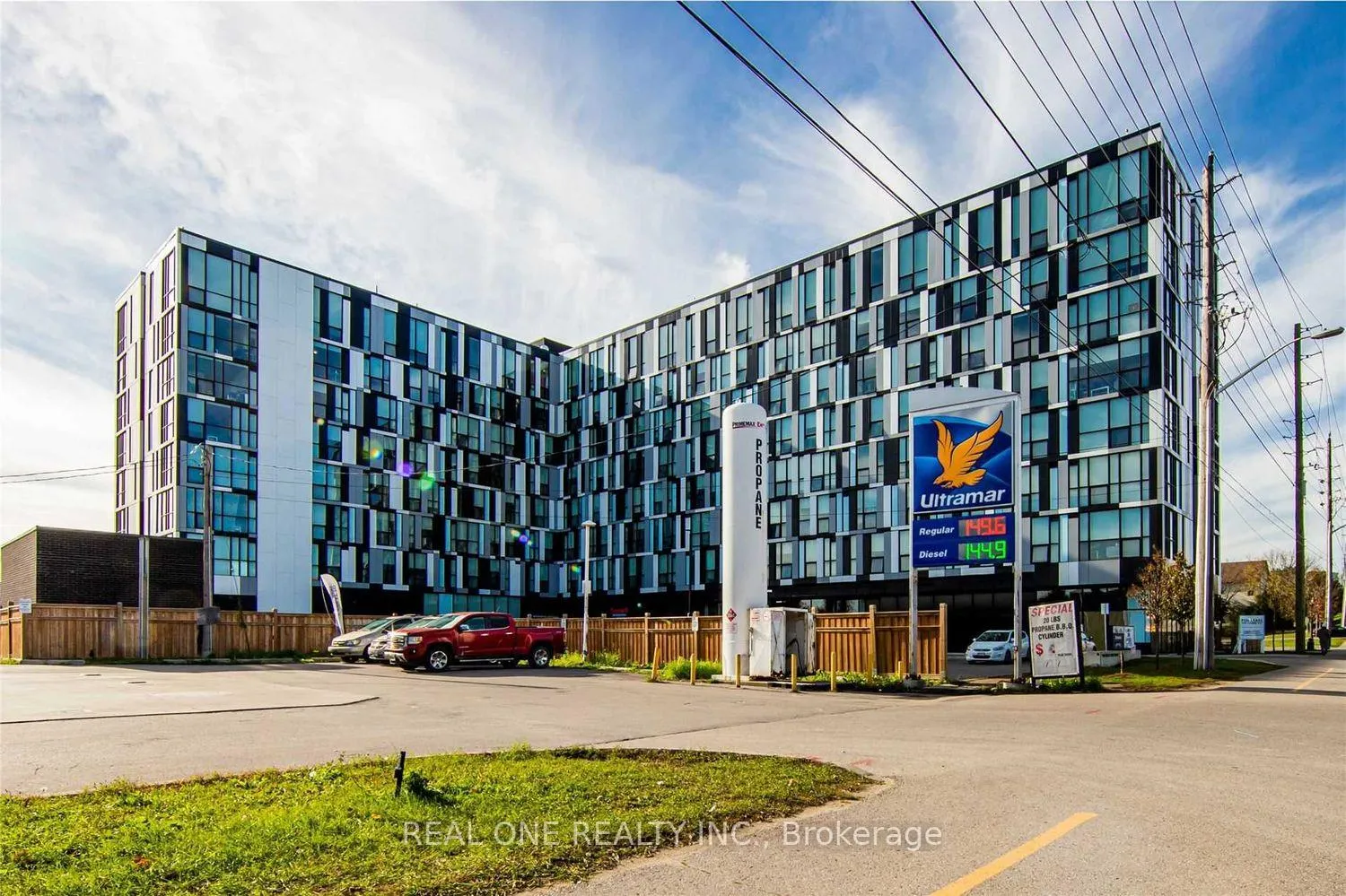 Photo 1 of Unit 514, 1900 Simcoe Street N, Oshawa, Samac — HOMEH