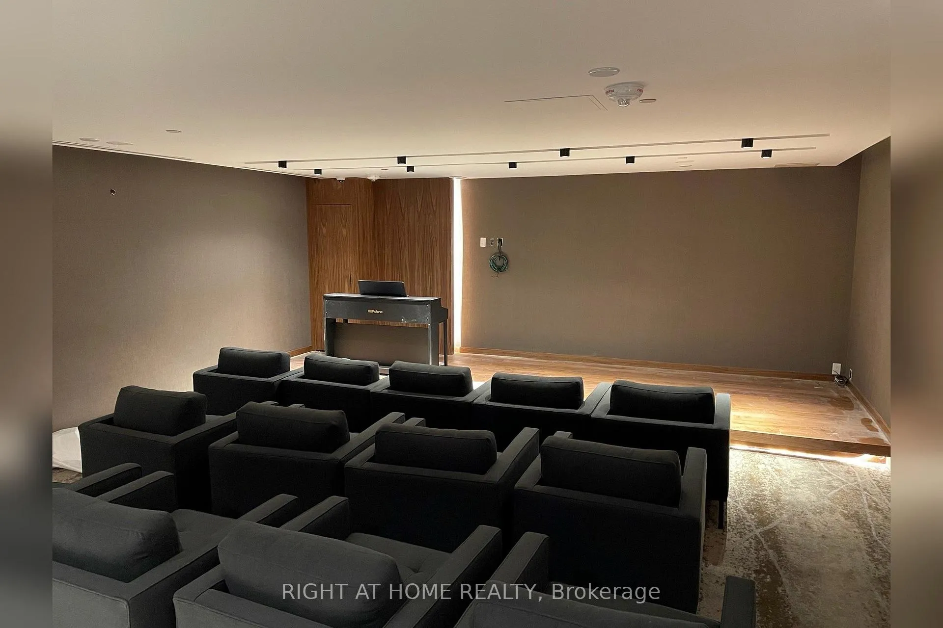 Photo 13 of Unit 1708, 2 Sonic Way, Toronto, Flemingdon Park — HOMEH